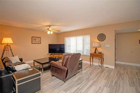 1640 Cape Hope Avenue #2, St Petersburg FL - photo 11 of 42