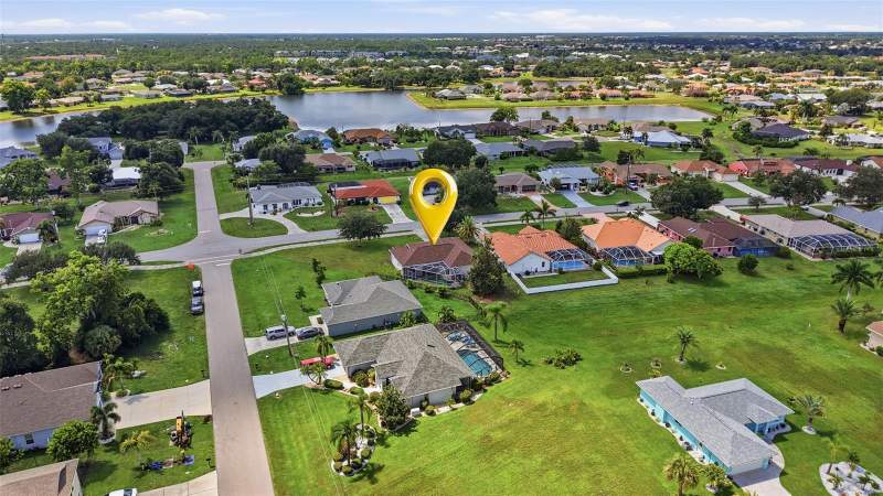 3 bedroom Single Family Residence at 2262 Rio De Janeiro Avenue, Punta Gorda Isles Sec 23, Punta Gorda — photo 4