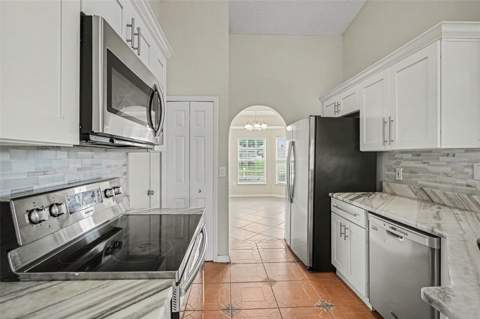 821 Jarnac Drive, Kissimmee FL - photo 9 of 22