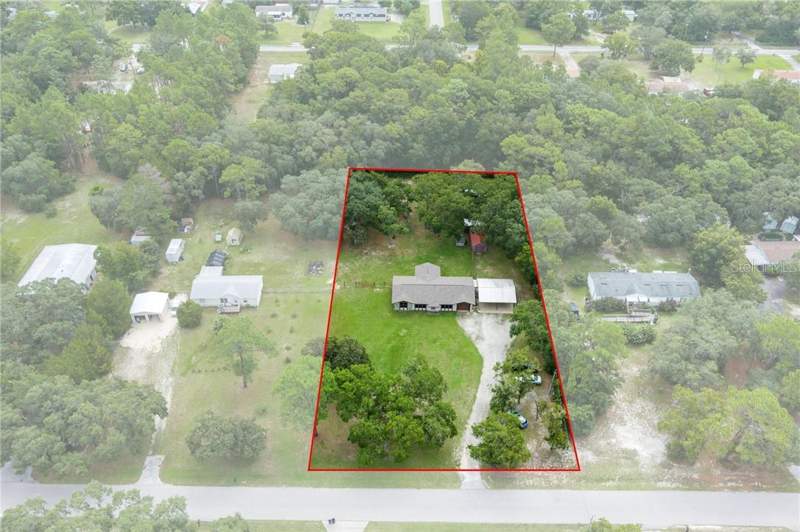 3 bedroom Single Family Residence at 1931 S Colonial Avenue, Homosassa, Homosassa — photo 2