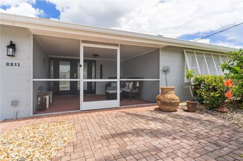 2211 Palm Tree Drive, Punta Gorda FL - photo 17 of 60