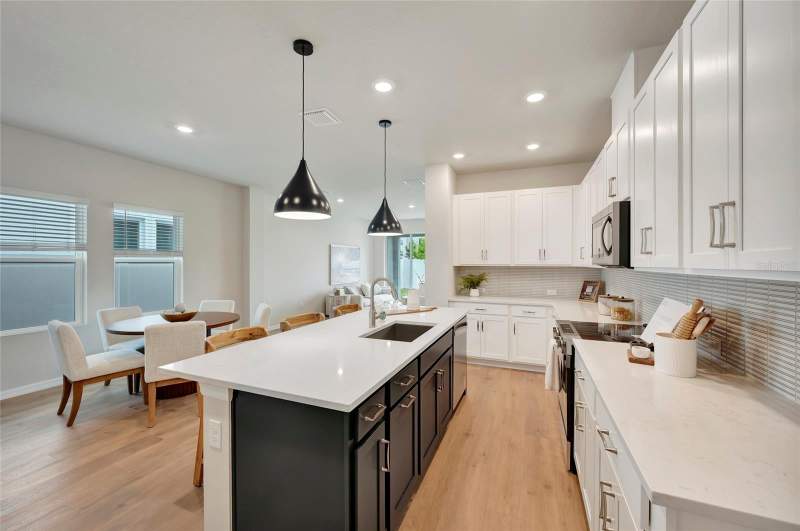 3 bedroom Single Family Residence at 31232 Pendleton Landing Circle, Chapel Crossings, Wesley Chapel — photo 5