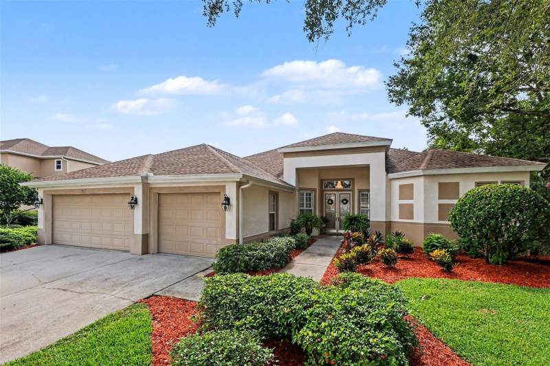4 bedroom Single Family Residence at 2912 Hampton Place Court, Walden Lake, Plant City — photo 5