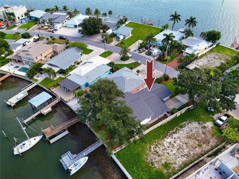 5 bedroom Single Family Residence at 517 20th Avenue, Indian Beach Re-Revised 15th Add, Indian Rocks Beach — photo 4