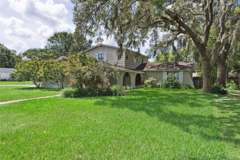 Carrollwood Estates