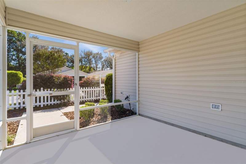 2 bedroom Single Family Residence at 17382 SE 93rd Retford Terrace, Crescent Rdg Ph 2, The Villages — photo 4