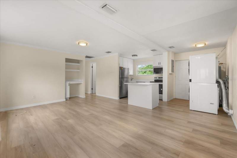 2 bedroom Single Family Residence at 4073 Nimons Street, L C Coxs Second Add, Orlando — photo 4