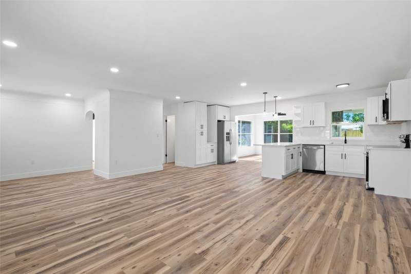 2 bedroom Single Family Residence at 6116 52nd Avenue, Kenneth City, Kenneth City — photo 2