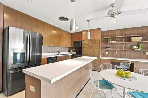 7535 Midnight Pass Road, Sarasota FL - photo 15 of 40