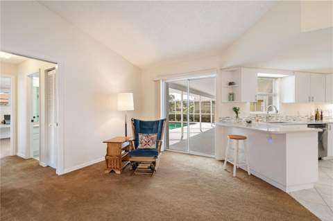 5628 Cynthia Lane, Sarasota FL - photo 16 of 59