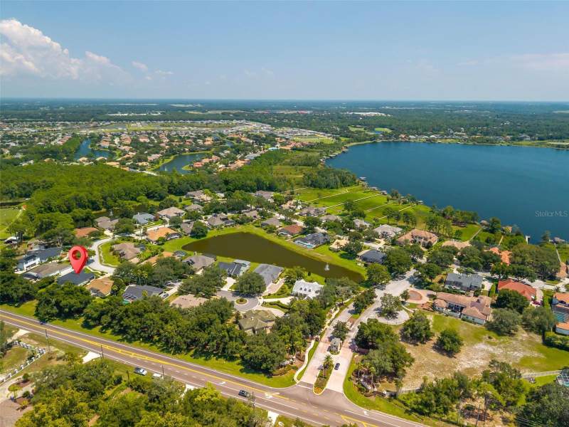 4 bedroom Single Family Residence at 1070 Ceasars Court, Loch Leven Ph 02, Mount Dora — photo 5