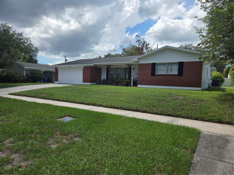 3502 NAKORA DRIVE home for sale in Carrollwood