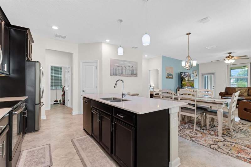 3 bedroom Single Family Residence at 1045 Blackwolf Run Rd, Stoneybrook South North Prcl Ph 2, Davenport — photo 5