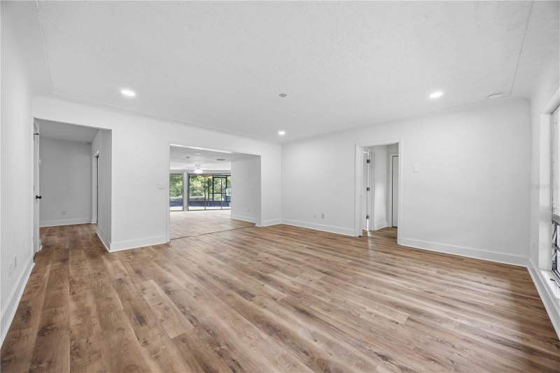 3 bedroom Single Family Residence at 5430 Timberlane Road, Timberlane Sub, Lake Wales — photo 5