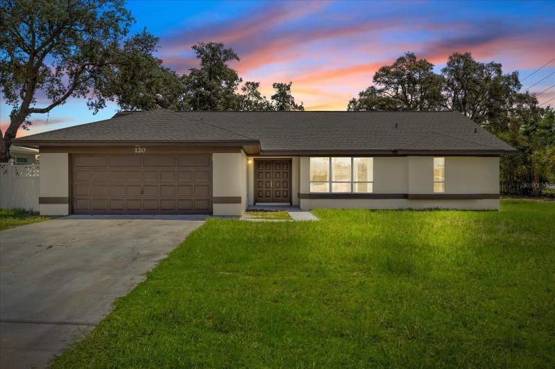 3 bedroom Single Family Residence at 120 Fountain Court, Spring Hill, Spring Hill — photo 4