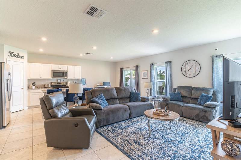 3 bedroom Single Family Residence at 1331 Haines Drive, Lakes At Lucerne Park, Winter Haven — photo 3