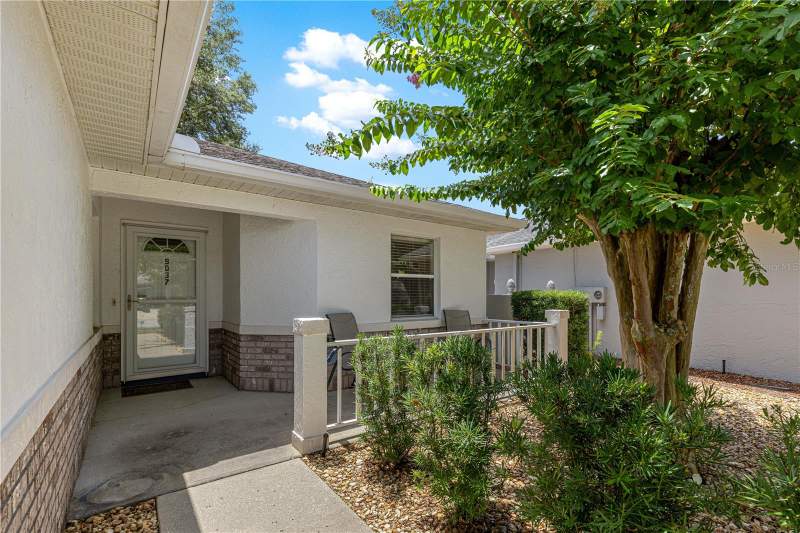 3 bedroom Single Family Residence at 9037 SW 91st Circle, On Top/The World Ph 01 A Sec 01, Ocala — photo 2