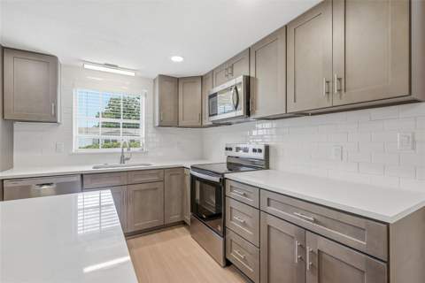 10837 Premier Avenue, Port Richey FL - photo 9 of 33