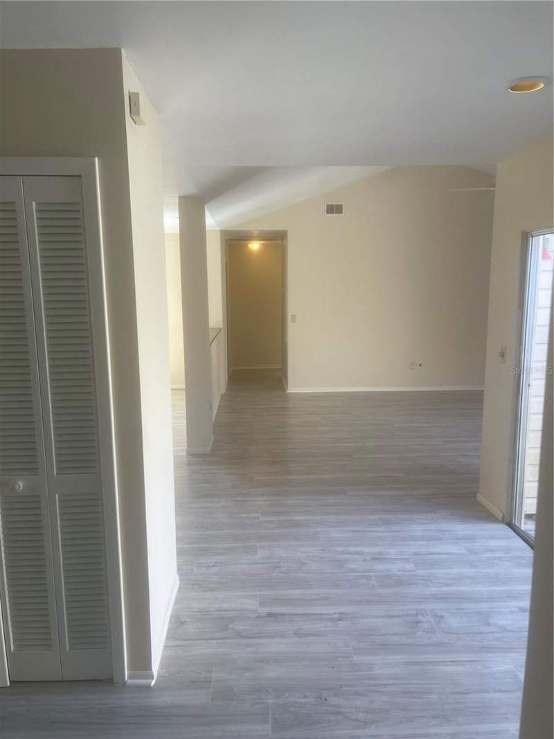 3 bedroom Single Family Residence at 10842 Venice Circle, Bayport West Ph I, Tampa — photo 2