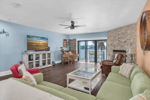553 Haven Point Drive, Treasure Island FL - photo 7 of 42
