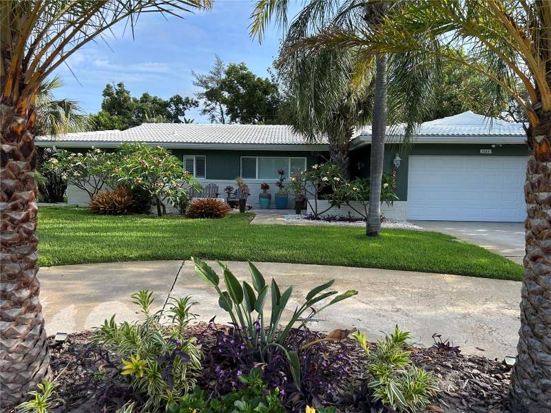 4 bedroom Single Family Residence at 2058 Nursery Road, Imperial Park, Clearwater — photo 4