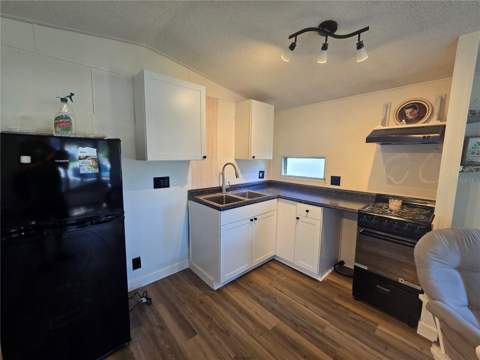 615 NE Cottage Park Lane, Leesburg FL - photo 10 of 19