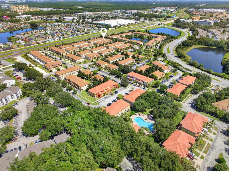 4 bedroom Townhouse at 5109 Killarney Way, Compass Bay Unit 4, Kissimmee — photo 3