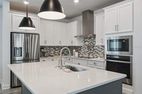 6935 Higgs Alley, Orlando FL - photo 10 of 60