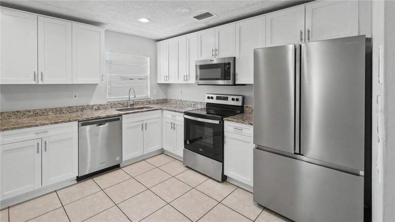 4 bedroom Single Family Residence at 7419 Ivory Terrace, Seven Spgs Homes, New Port Richey — photo 3