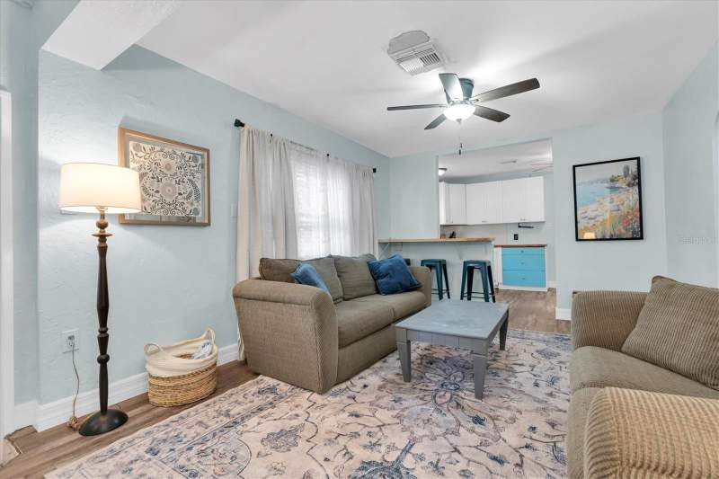 2 bedroom Single Family Residence at 2925 Park Street, Jungle Terrace Sec B, St Petersburg — photo 5
