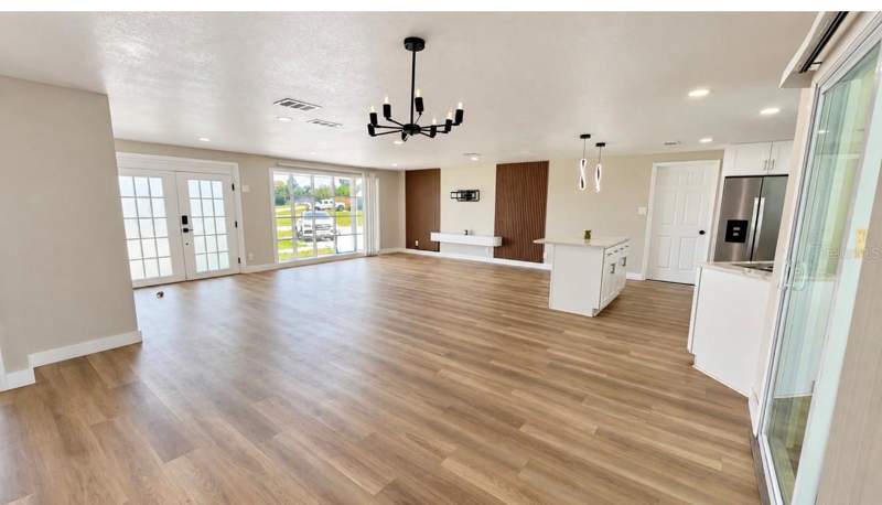 3 bedroom Single Family Residence at 1359 Tyler Avenue, Spring Hill, Spring Hill — photo 3