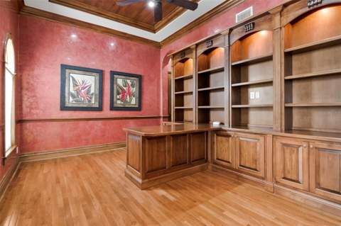 5211 W Neptune Way, Tampa FL - photo 10 of 72