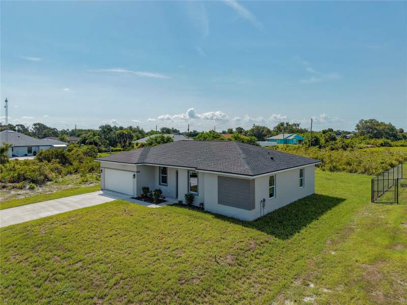 4 bedroom Single Family Residence at 12219 Bacchus Road, Port Charlotte Sec 056, Port Charlotte — photo 3