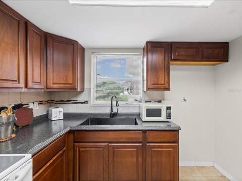 1023 Viking Drive, Holiday FL - photo 11 of 49