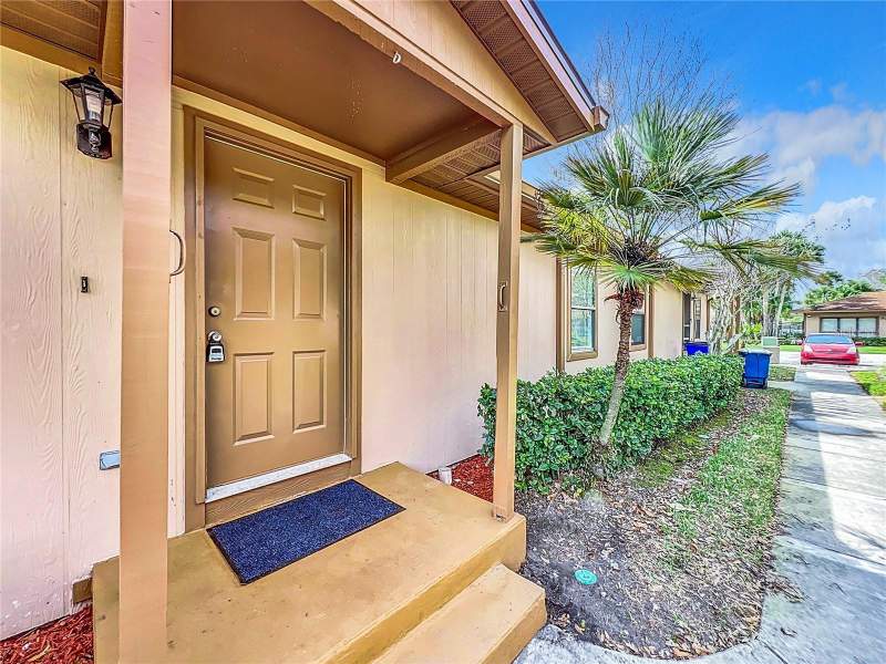 300 ERON WAY #1 home for sale in Townhomes