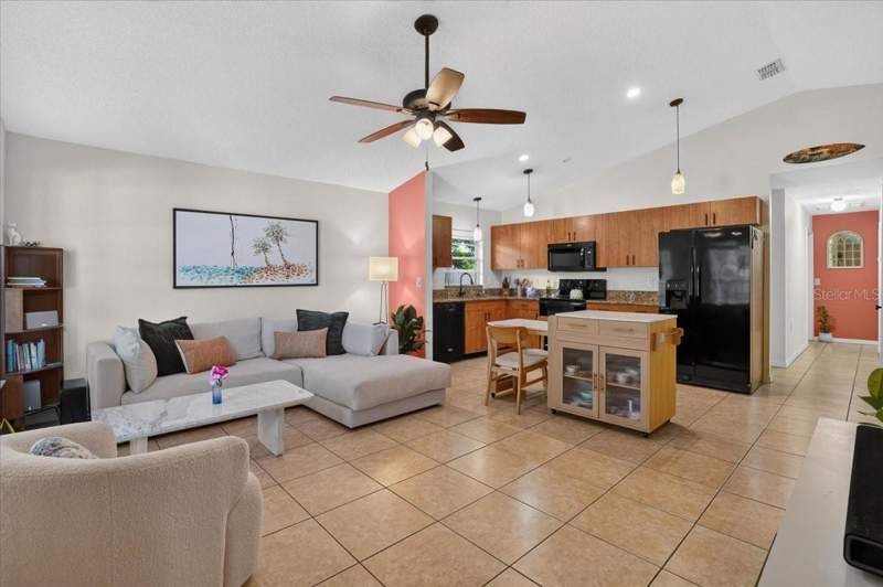 3 bedroom Single Family Residence at 5109 17th Avenue, Rogers-Scott Sub, Gulfport — photo 4