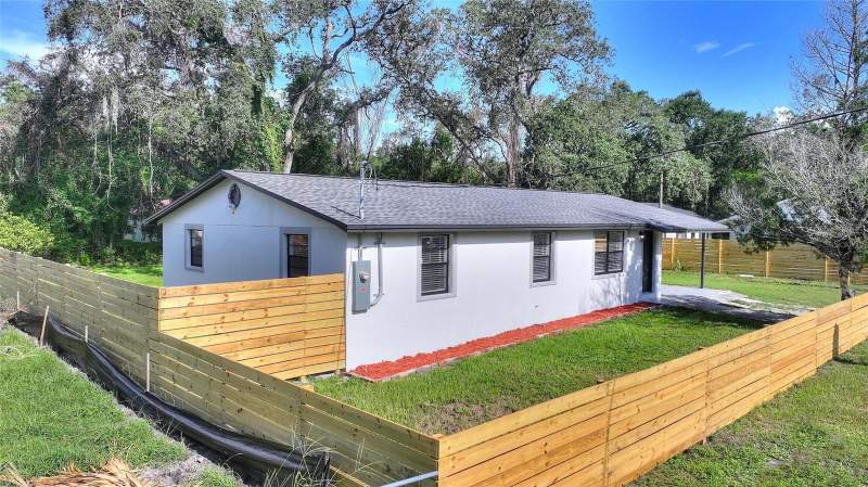 3 bedroom Single Family Residence at 10020 N 10th Street, Castle Heights Map, Tampa — photo 4