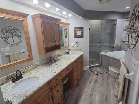 450 Date Palm Court, St Petersburg FL - photo 17 of 40