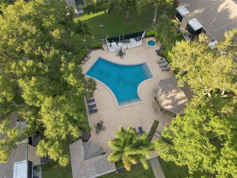 2 bedroom Condominium at 3807 N Oak Drive #D41, Fairoaks North A Condo, Tampa — photo 3