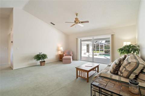 5628 Cynthia Lane, Sarasota FL - photo 7 of 59