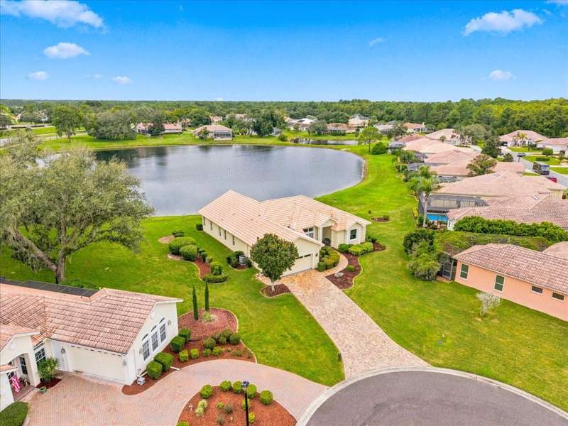 3 bedroom Single Family Residence at 10081 Georgetown Court, Glen Lakes Ph 1, Weeki Wachee — photo 2