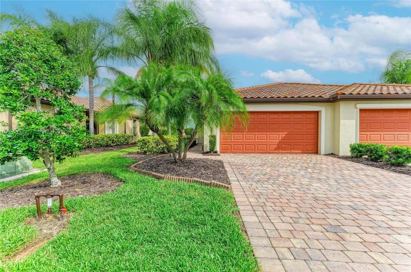 2 bedroom Villa at 6623 CANDLESTICK DRIVE, HERITAGE HARBOUR SUBPHASE J, BRADENTON — photo 1