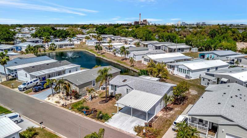 3 bedroom Manufactured Home at 211 S Port Royal Lane #523, Caribbean Isles Residential Co, Apollo Beach — photo 4