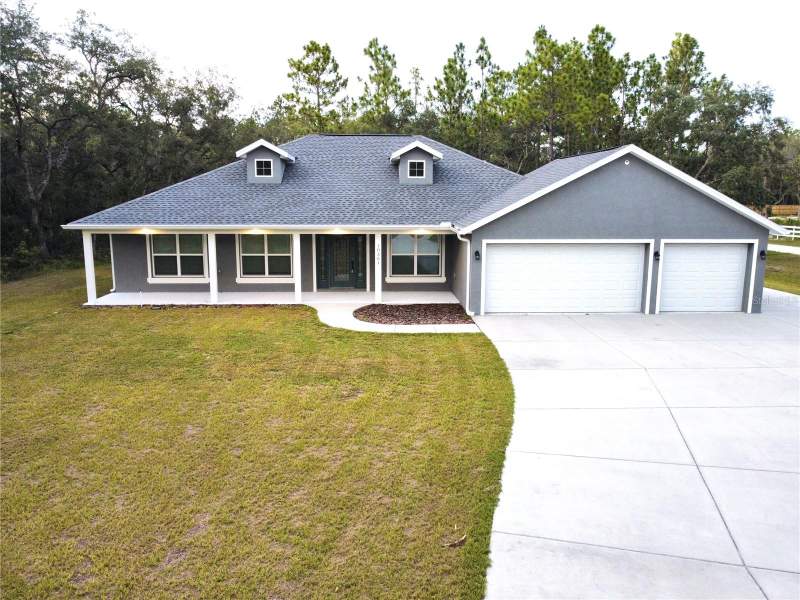3 bedroom Single Family Residence at 10361 Thrasher Avenue, Royal Highlands, Weeki Wachee — photo 2