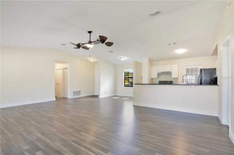 370 N Lake Avenue, Apopka FL - photo 9 of 33