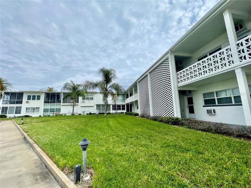 2 bedroom Condominium at 7050 Sunset Way #19, Sunset Plaza, St Pete Beach — photo 4