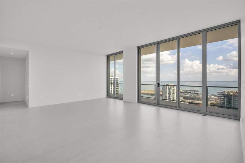 4 bedroom Condominium at 400 Central Avenue #4002, 400 Central, St Petersburg — photo 5
