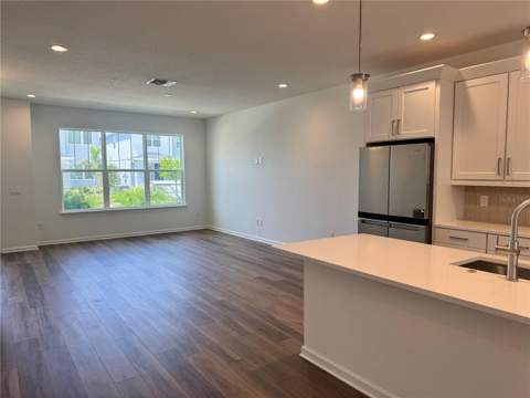 1888 Crowncrest Drive, Apopka FL - photo 7 of 36