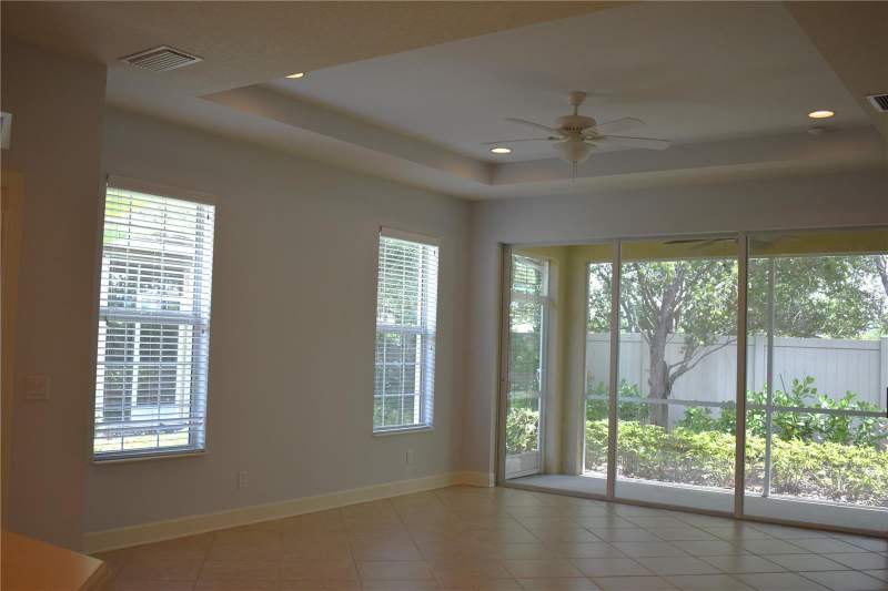 2 bedroom Villa at 2585 Cortenova Court, Verona Reserve, Venice — photo 3
