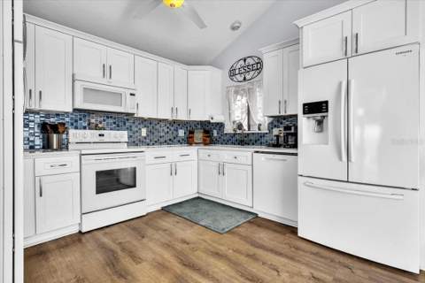25188 Marion Avenue #41, Punta Gorda FL - photo 12 of 45